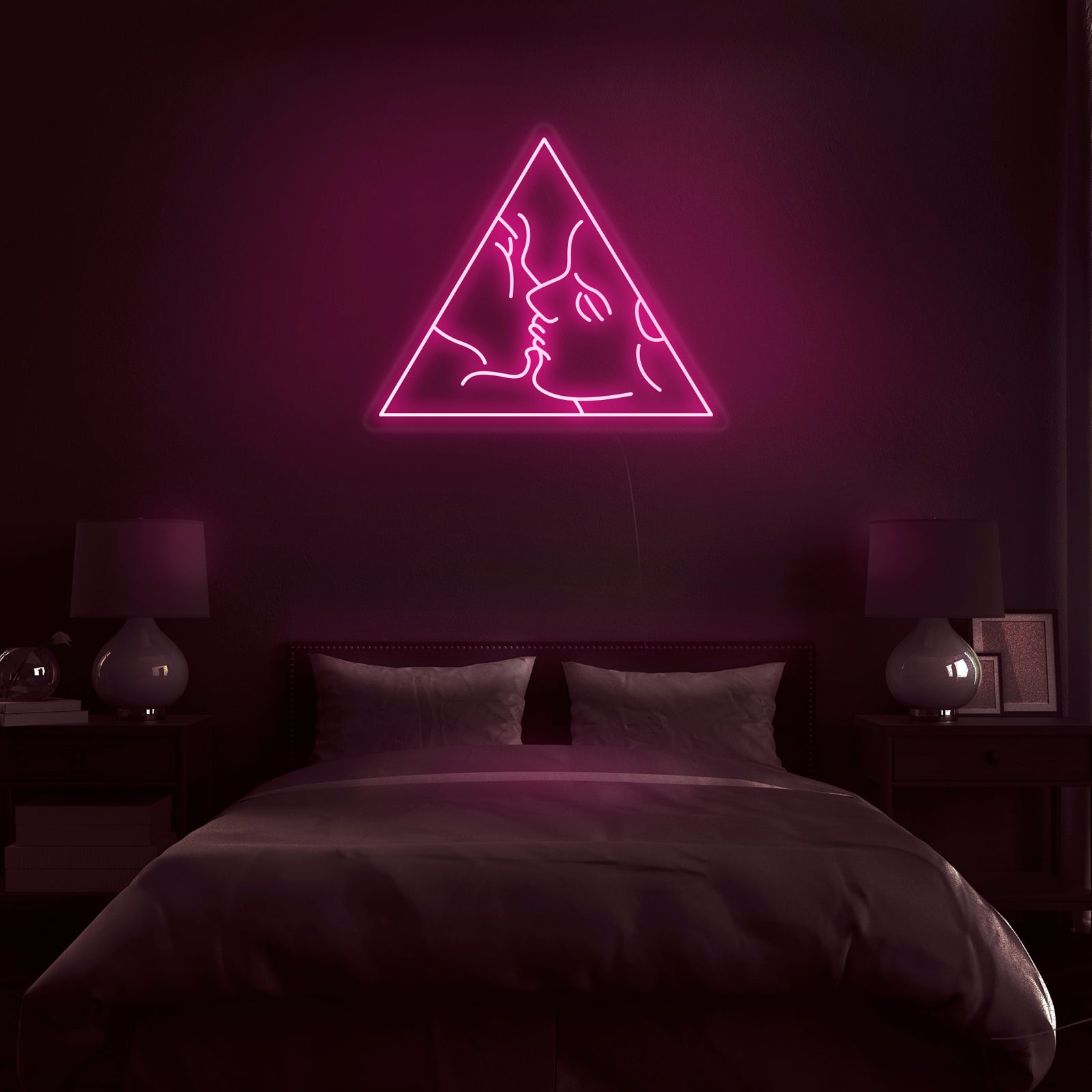 'Kiss' Neon Sign Nuwave Neon
