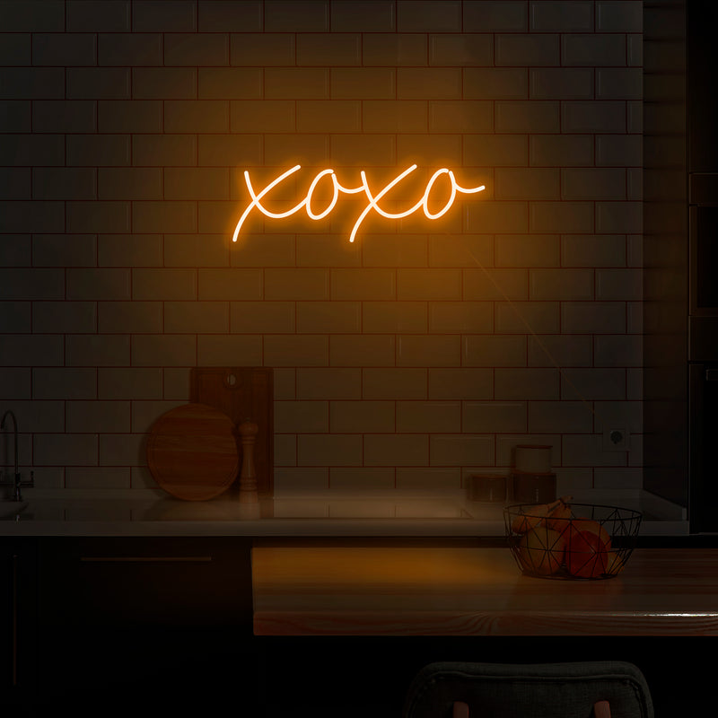 'XOXO' Neon Sign - Nuwave Neon